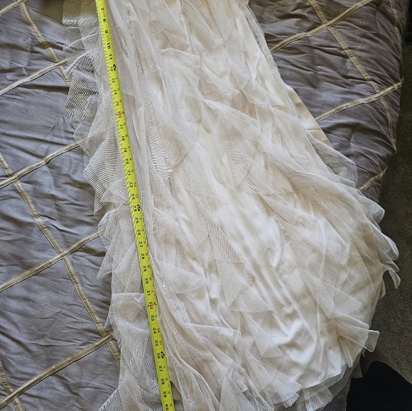 Beautiful Women's formal dress size 9/10 - Picture 4 of 5